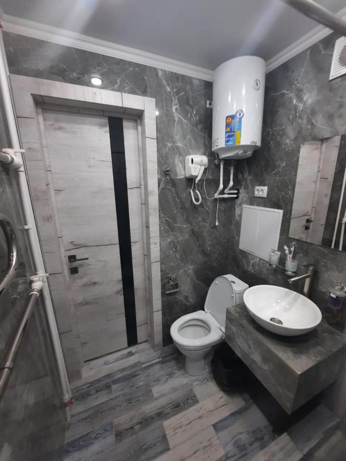 Apartamento Люкс Академика Сатпаева 19 Pavlodar Exterior foto